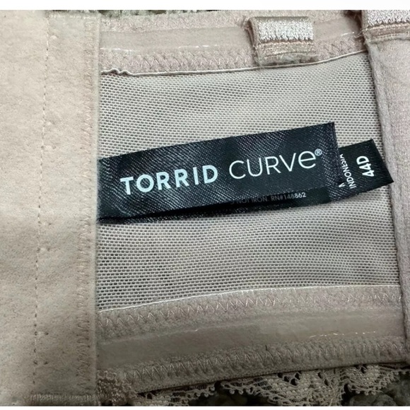 Women’s Torrid Curve 44D Beige Tan Lace Underwire Bra - Picture 6 of 8